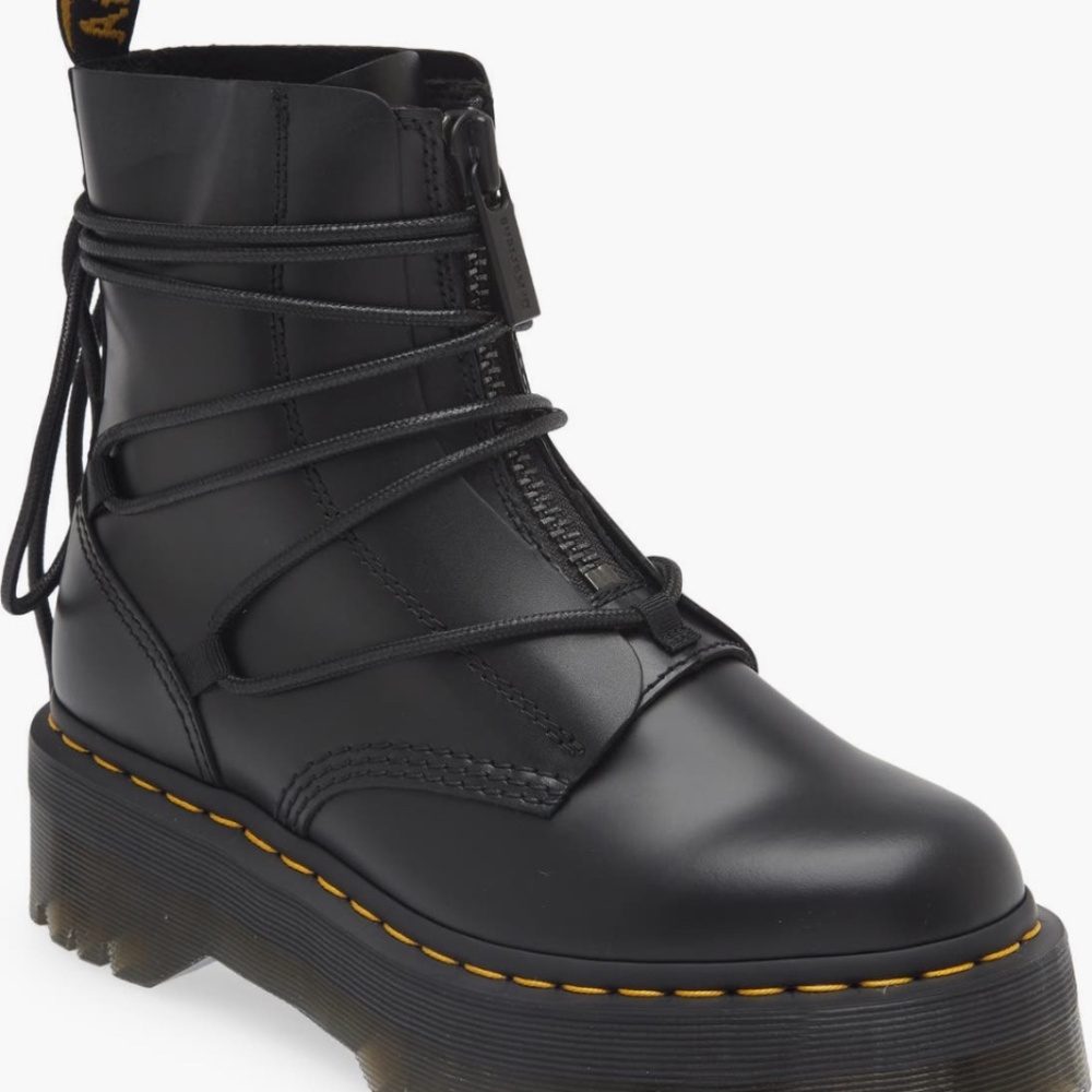 DR. MARTENS JARRICK II LACED ZIP FRONT LEATHER PLATFORMS Size 6US